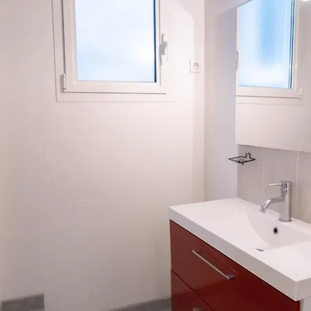 Bel Appartement Lumineux Au Coeur De Bordeaux Exterior photo