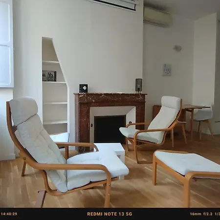 Bel Appartement Lumineux Au Coeur De Bordeaux Exterior photo
